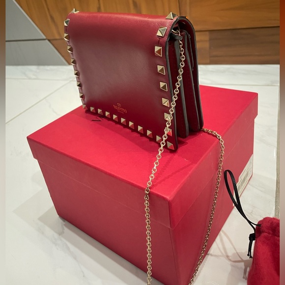 Valentino Rockstud Crossbody Bag - Red - With box and Pouch - Picture 8 of 16